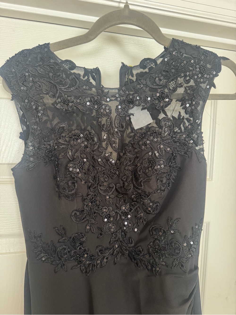 Oleg Cassini Black Embellished Mermaid Evening Gown Size 4 - Picture 8 of 10